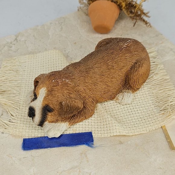 Vintage Sandicast Lil Snoozer Boxer Puppy On Tile - Picture 3 of 9